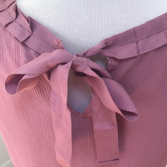 Banana Republic Orchid Silk Blouse - Picture 5 of 8